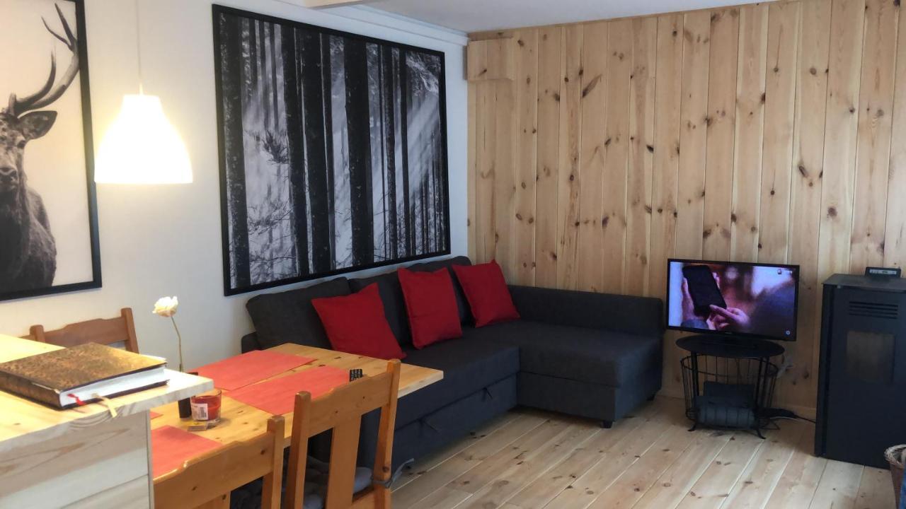 Le Chalet De La Roche En Ardenne Hotell Theux Exteriör bild
